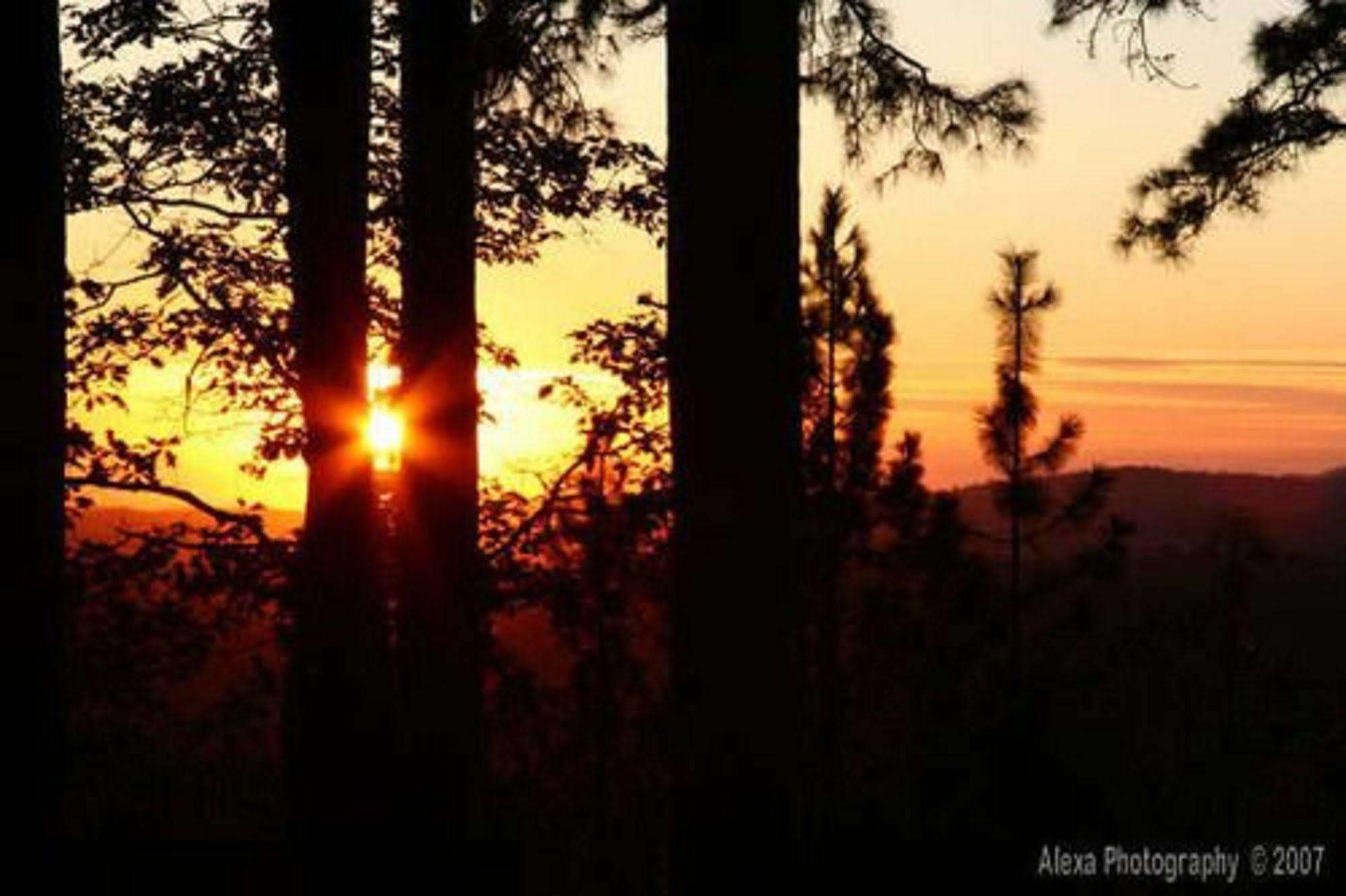 เซียร์รา ซัน คลาวด์ อินน์ Colfax ภายนอก รูปภาพ
